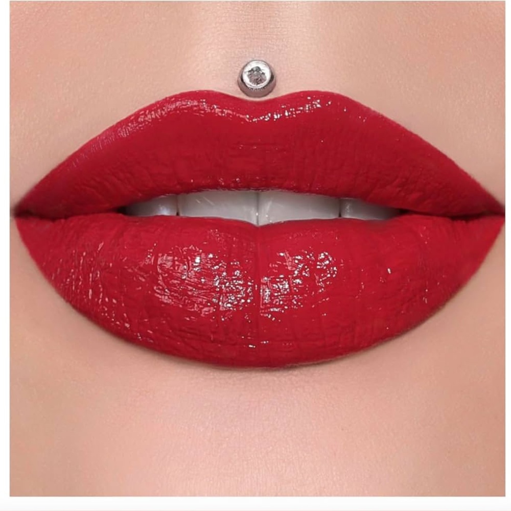 Jeffree Star Supreme Gloss in blood sugar  brand new in box